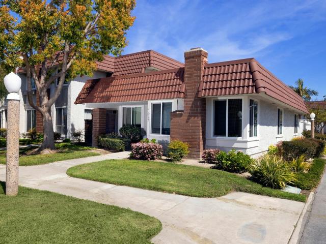 Townhouse for sale in Cypress