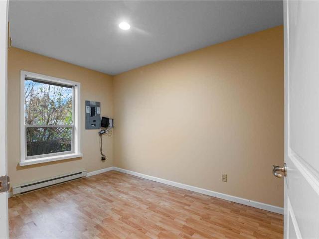 Duplex for sale in Courtenay, British Columbia