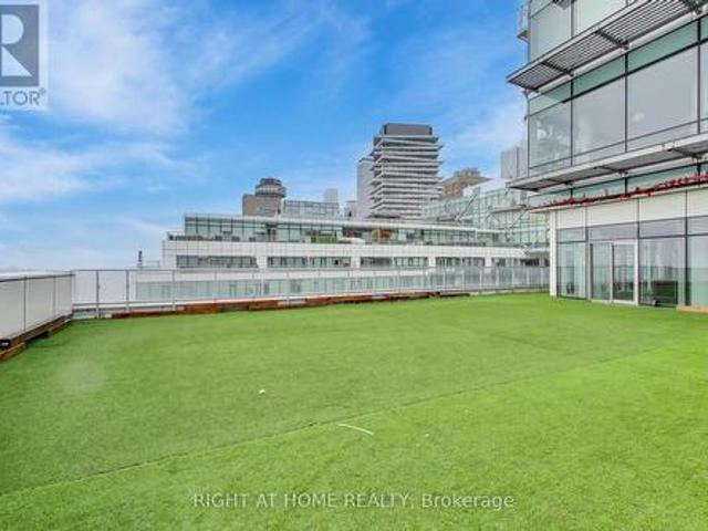 Condo for sale in Woburn, Ontario