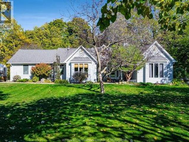House for sale in Kingsville, Ontario