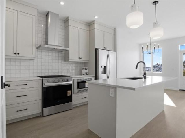 House for sale in Wedgewood, Alberta