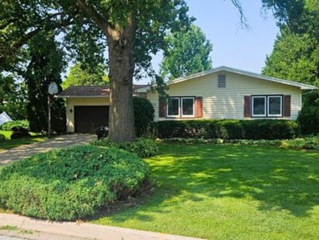 House for sale in Waterloo, Iowa