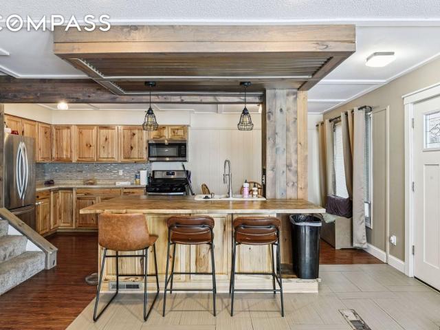 Townhouse for sale in Chaska, Minnesota
