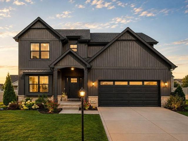 House for sale in Crown Point, Indiana