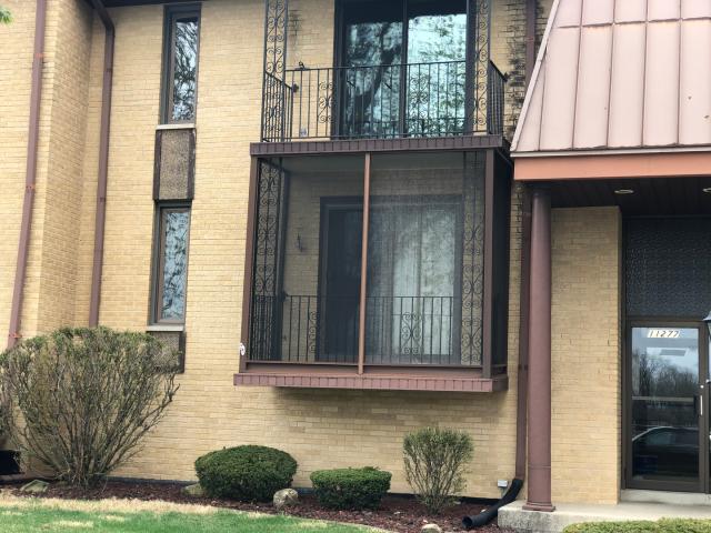 Condo for sale in Palos Hills, Illinois