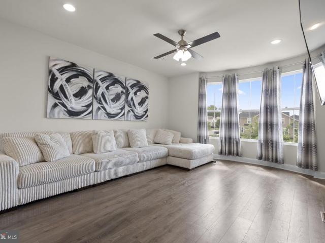 Townhouse for sale in Waldorf, Maryland