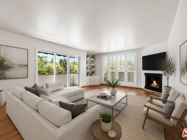 Condo for sale in Santa Monica, California