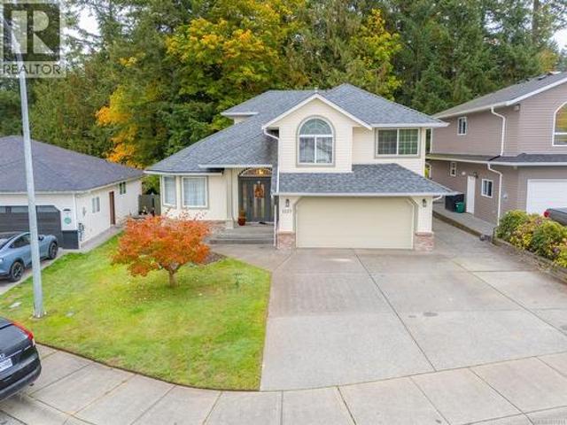 House for sale in Ladysmith, British Columbia
