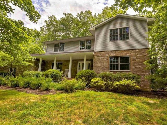 House for sale in Carbondale, Illinois