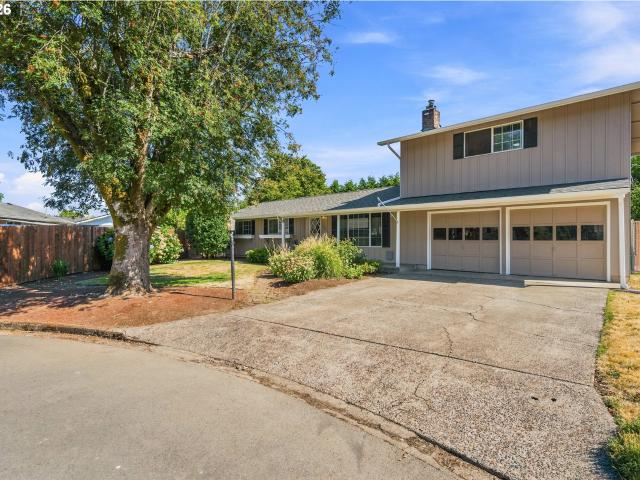 House for sale in Oregonia
