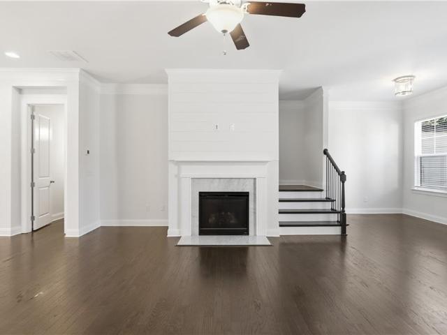 Townhouse for sale in Scottdale, Georgia