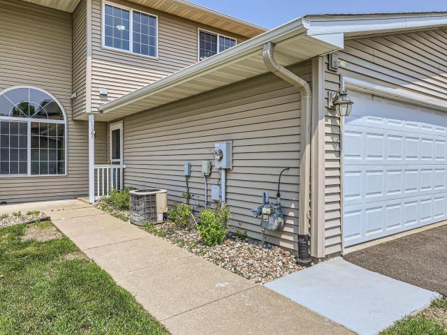 Townhouse for sale in Buffalo