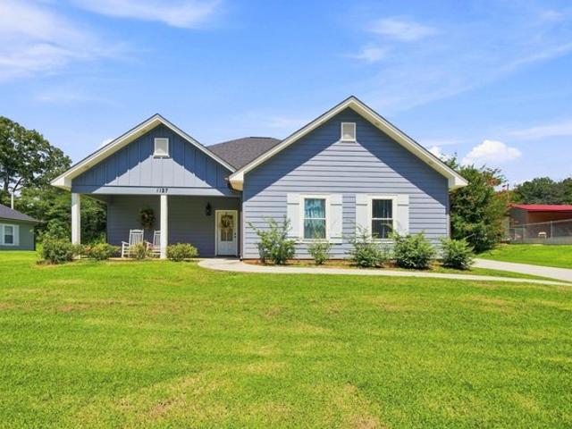 House for sale in Fulton, Itawamba County
