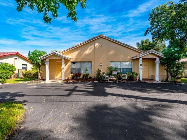 House for sale in Coral Springs, Florida