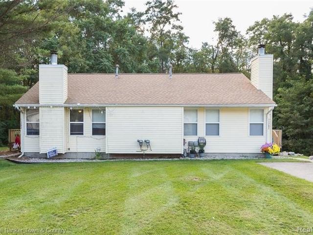 House for sale in Hamburg Township, Livingston County