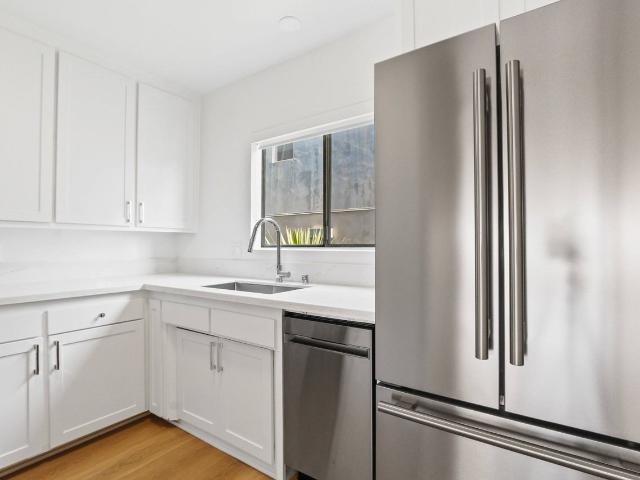 Apartment for rent in Santa Monica, California