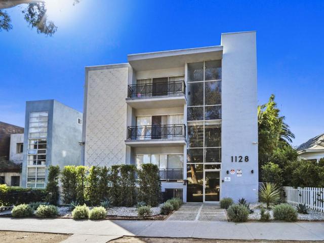 Apartment for rent in Santa Monica, California