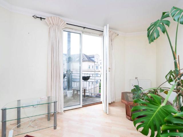 Apartment for rent in East Pilton, Scotland
