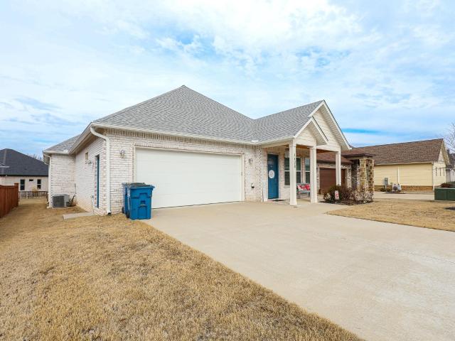 House for sale in Ark