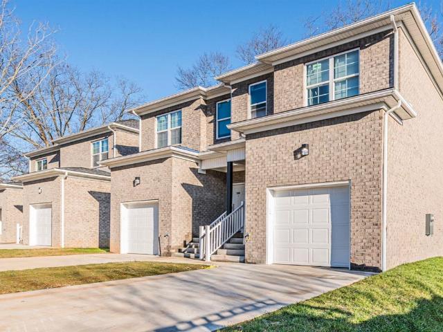 House for sale in Bowling Green, Kentucky