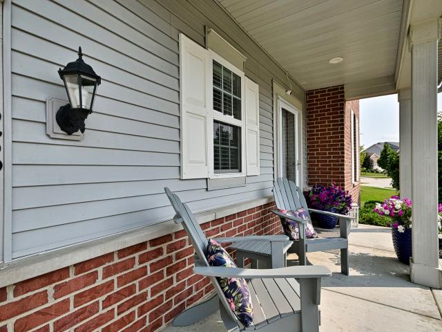 House for sale in Mchenry, Illinois