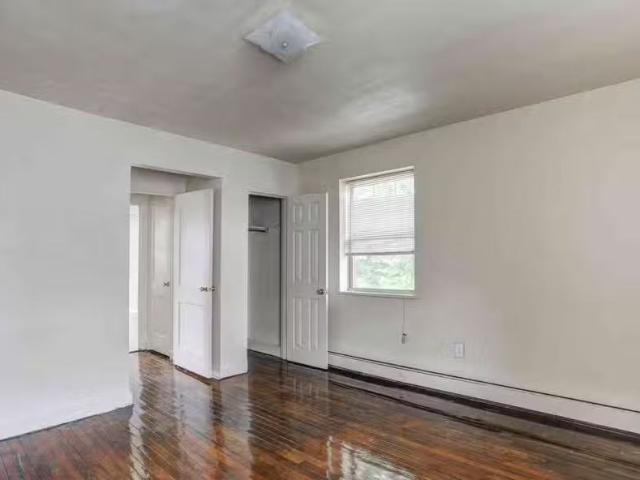 Condo for rent in Camden