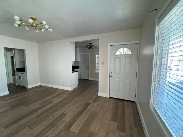 Apartment for rent in Long Beach, California