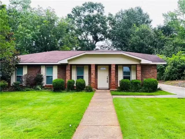 House for rent in Auburn