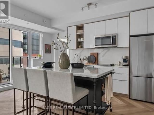 Condo for sale in Woburn, Ontario