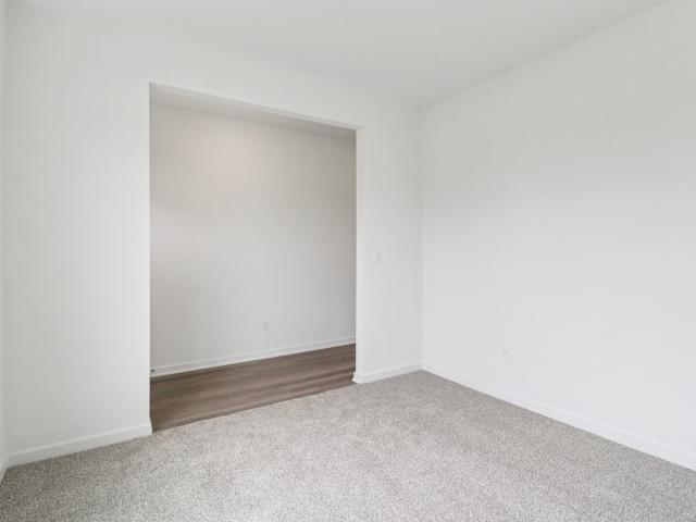 House for sale in Mchenry, Illinois
