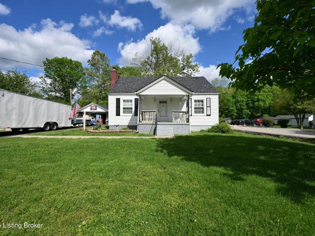 House for sale in Lebanon Junction, Kentucky