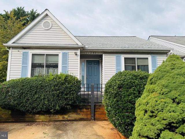 Townhouse for sale in Virginia