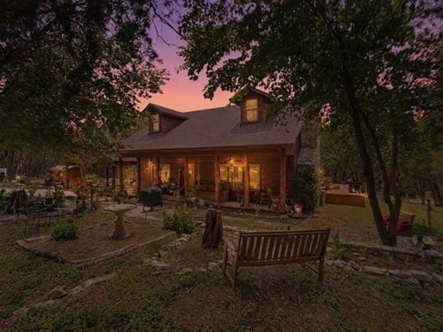 House for sale in Glen Rose, Texas