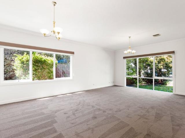 Townhouse for rent in Camerons Creek, Victoria