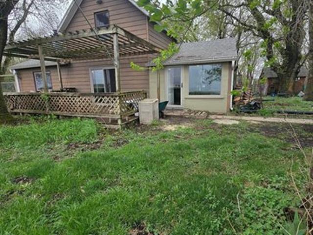 House for sale in Welcome, Minnesota
