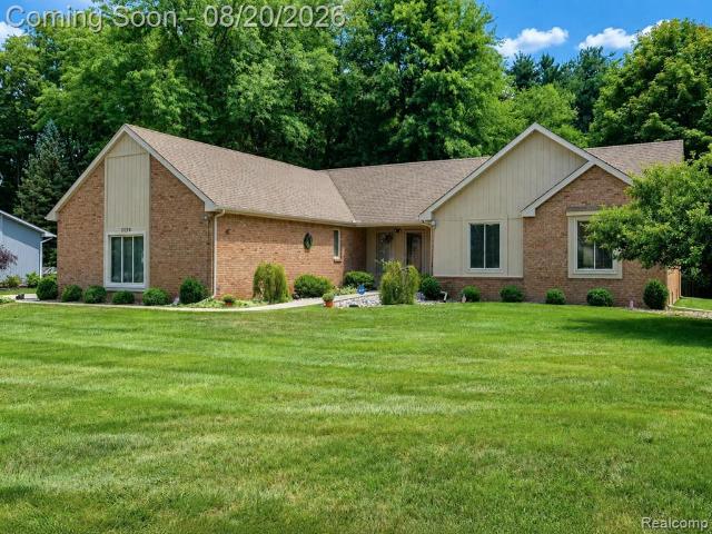 House for sale in Fenton, Michigan