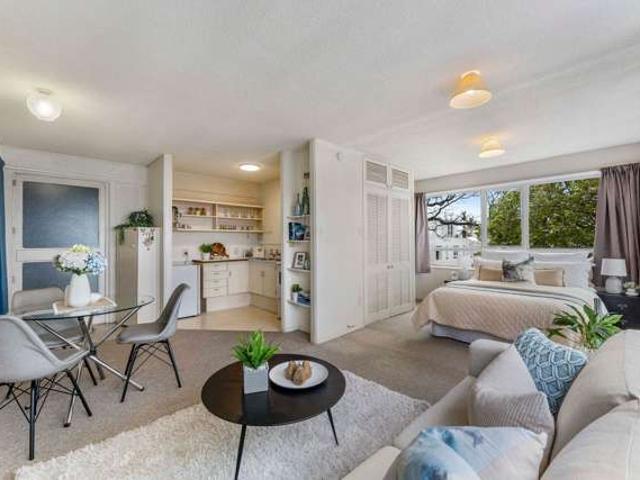 Apartment for sale in Newmarket, Auckland