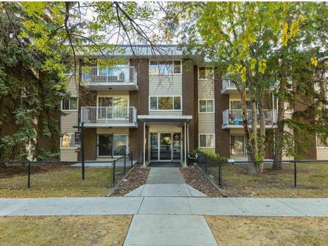 House for sale in Edmonton