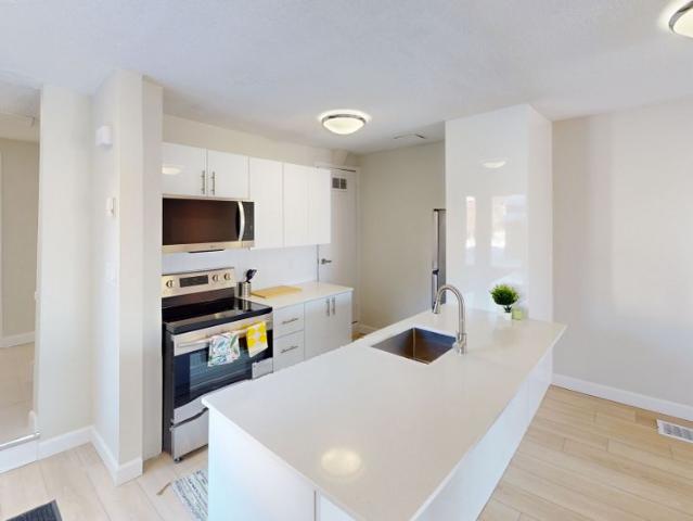 Apartment for rent in Mulhurst Bay, Ontario