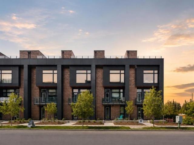Townhouse for sale in University District, Calgary