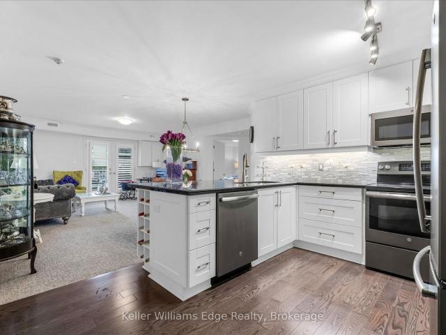 Condo for sale in Burlington, Ontario