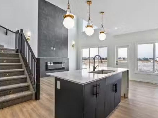 House for sale in Wedgewood, Alberta