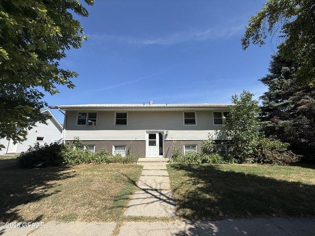 House for sale in Hillsboro, North Dakota