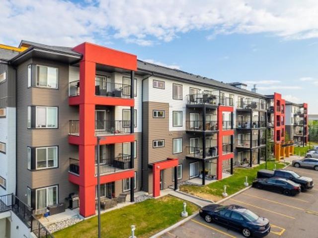 Condo for sale in Wedgewood, Alberta
