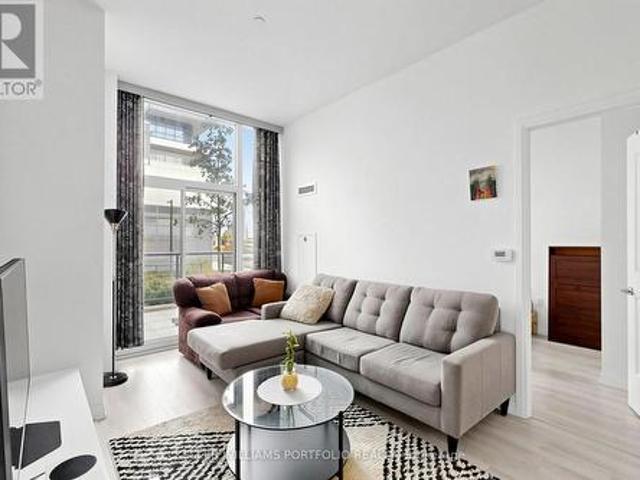 Condo for sale in Uptown, Mississauga