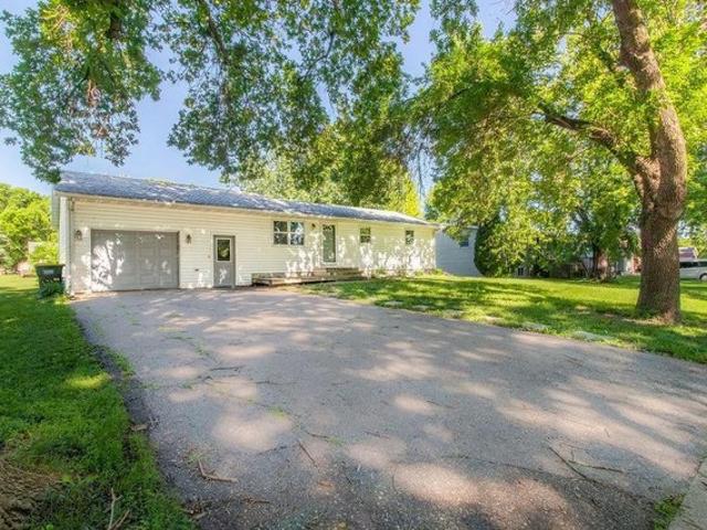 House for sale in Raymond, Minnesota