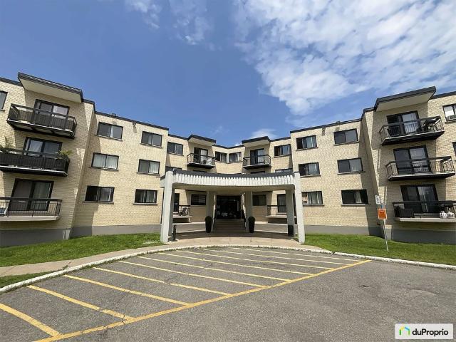 Apartment for rent in Pierrefonds-Roxboro, Montréal