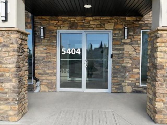 Condo for sale in Wedgewood, Alberta