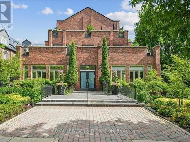 Condo for sale in Woburn, Ontario