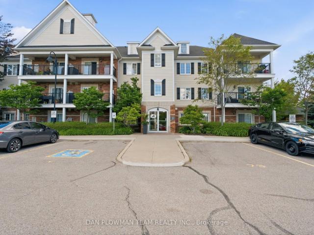 Condo for sale in Woburn, Ontario